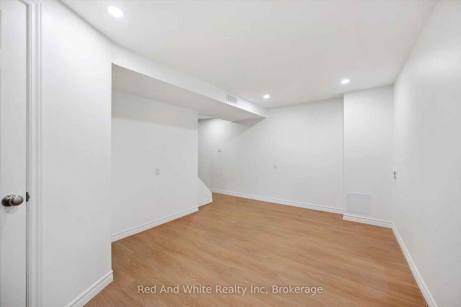 131 Norfolk Avenue • Cambridge, ON photo 21
