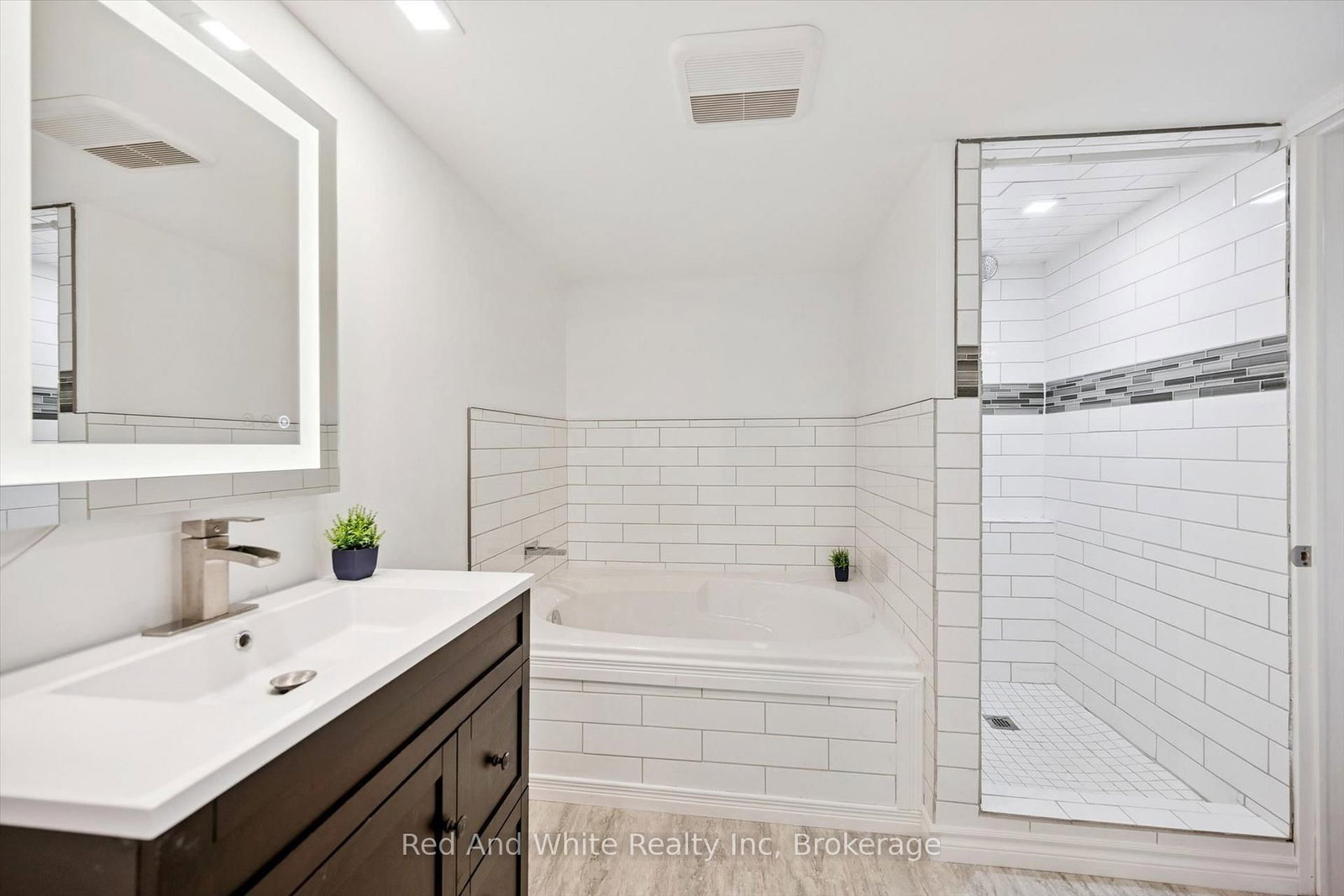 131 Norfolk Avenue • Cambridge, ON photo 25
