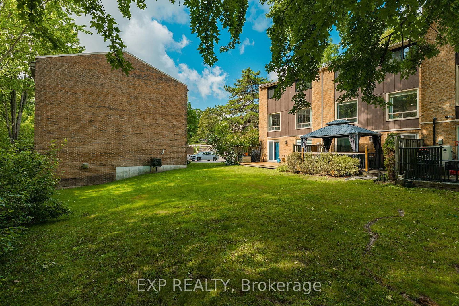 220 Salisbury Avenue • #13 • Cambridge, ON photo 33