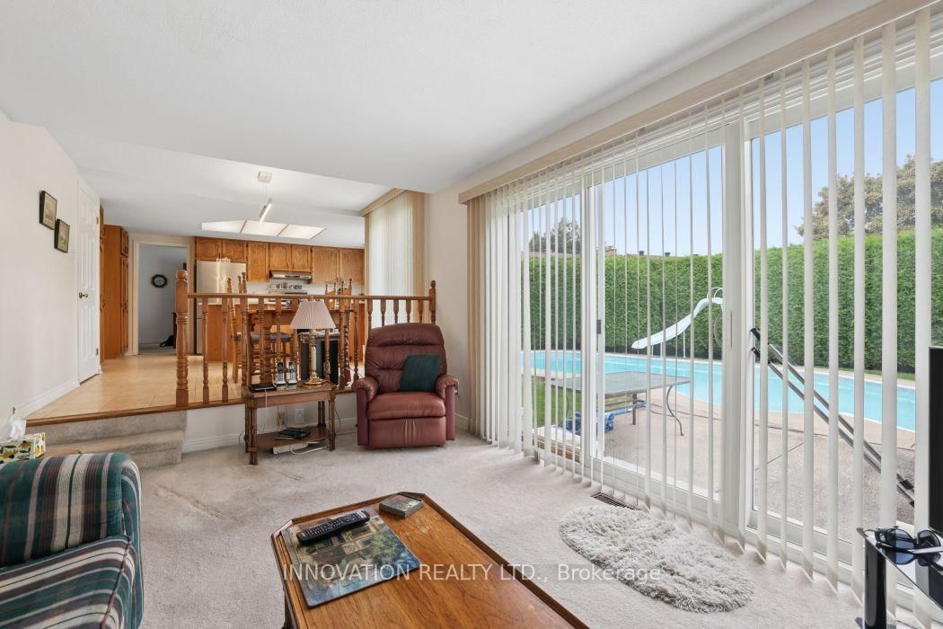 64 Thare Crescent • Barrhaven, ON photo 13