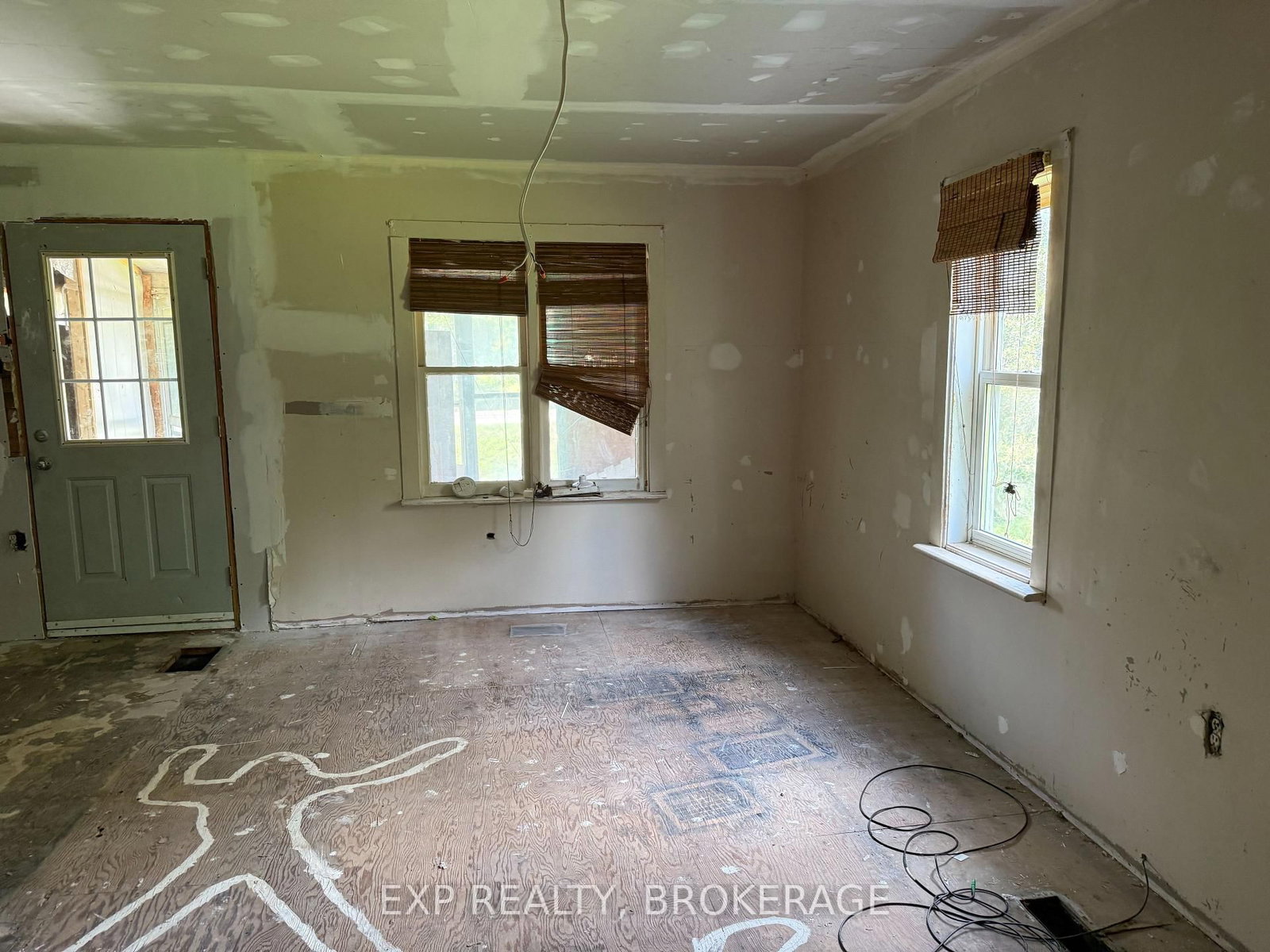 14544 Road 38 Road • Sharbot Lake, ON photo 11