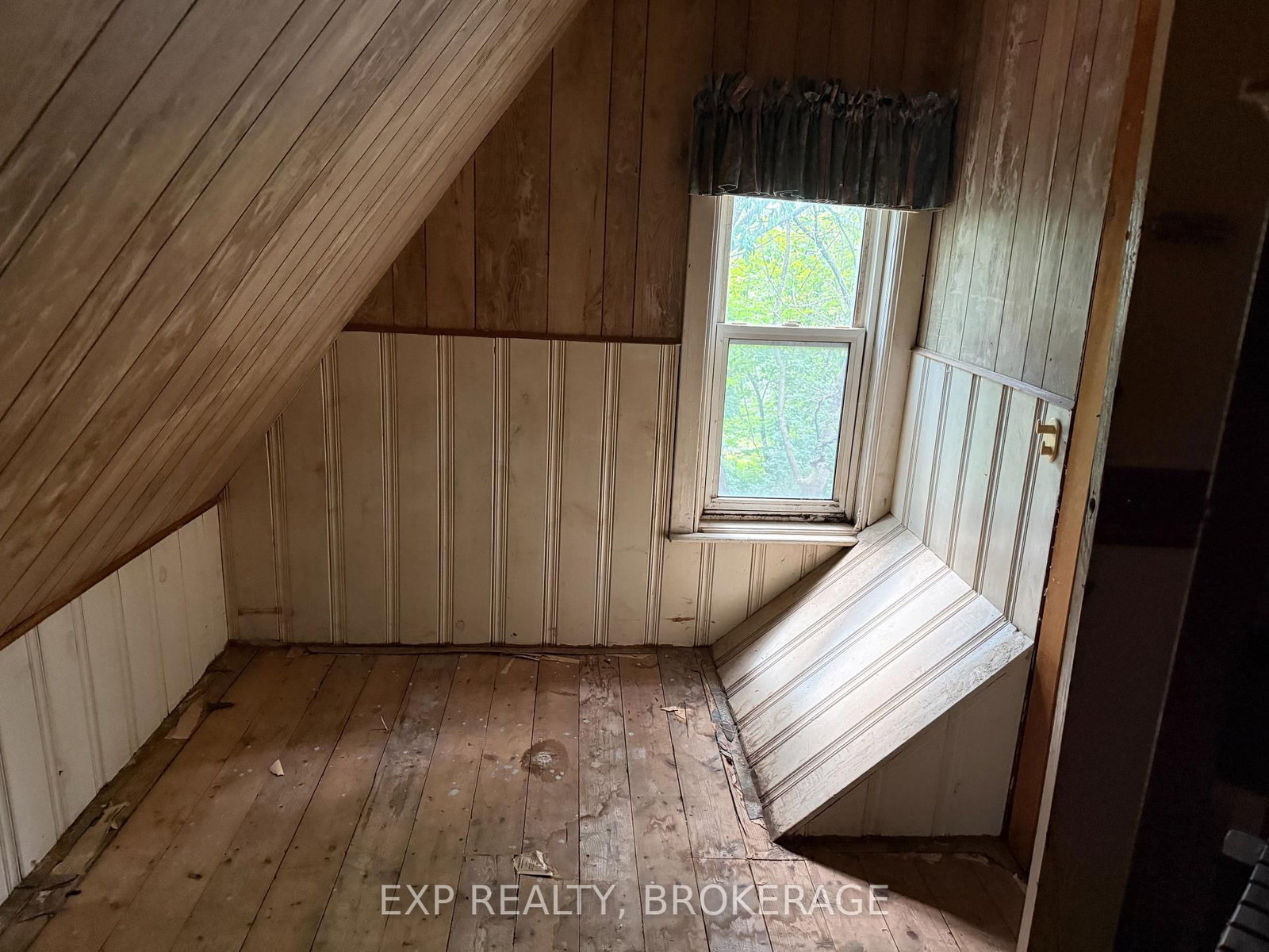 14544 Road 38 Road • Sharbot Lake, ON photo 15
