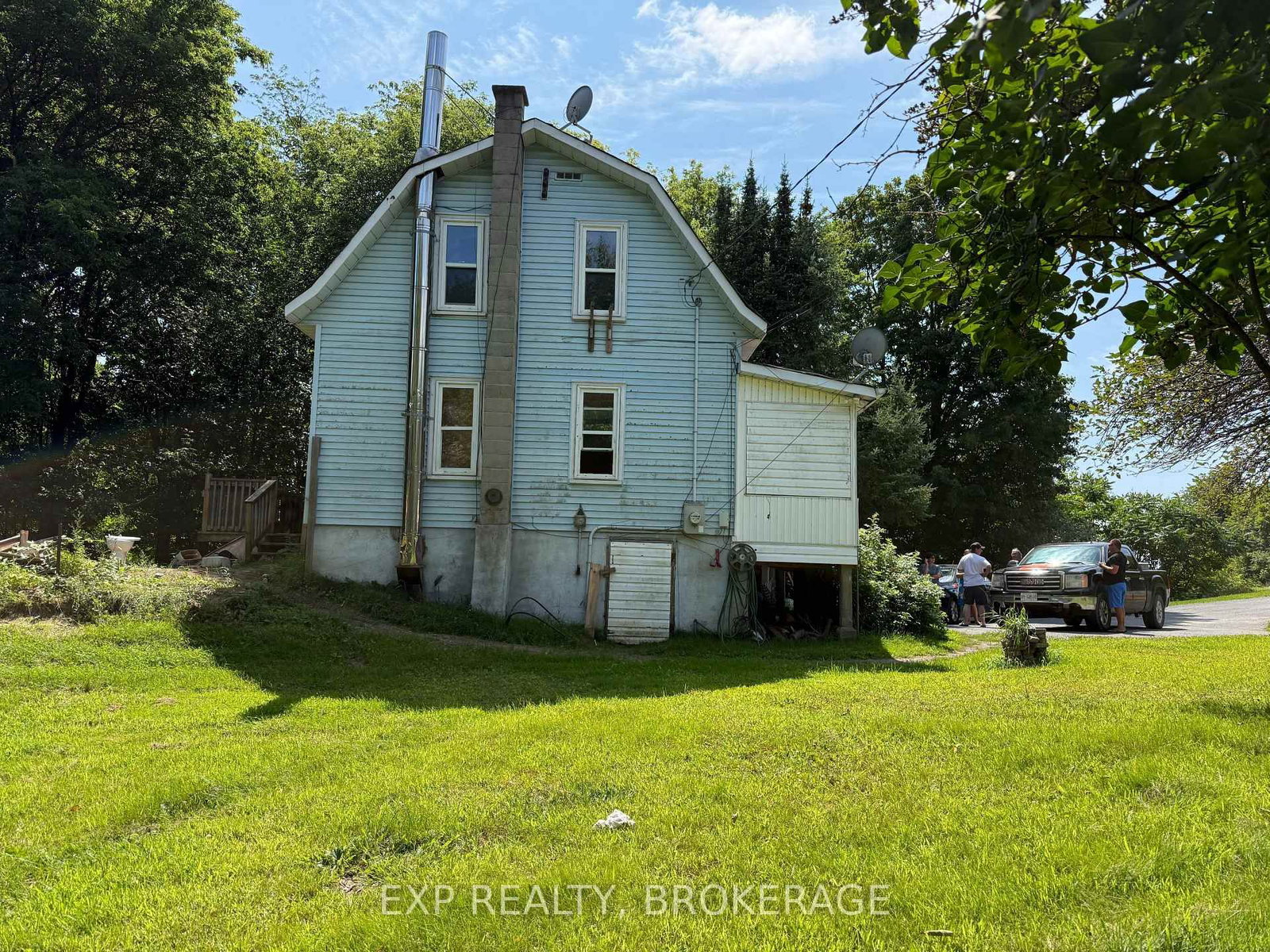 14544 Road 38 Road • Sharbot Lake, ON photo 3