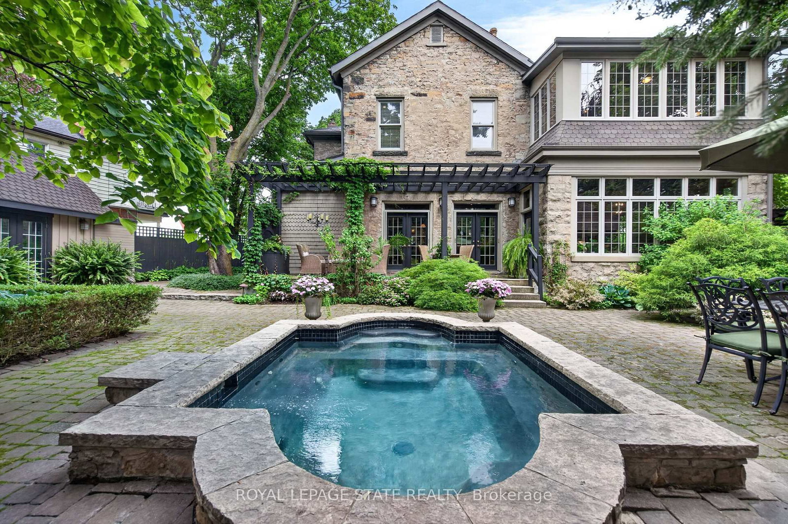 77 Claremont Drive • Hamilton, ON photo 25