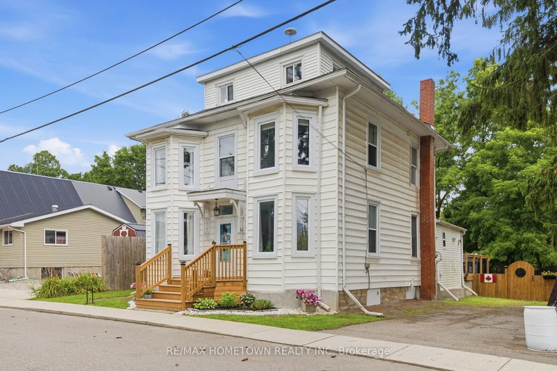 3 Reid Street