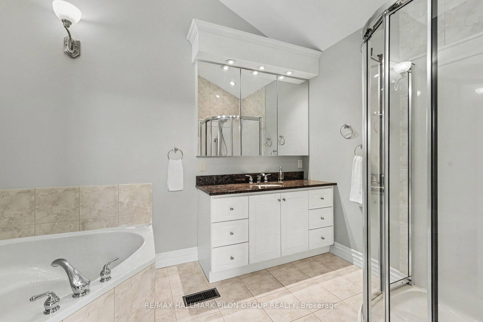 60 Callaway Court • Orleans, ON photo 17
