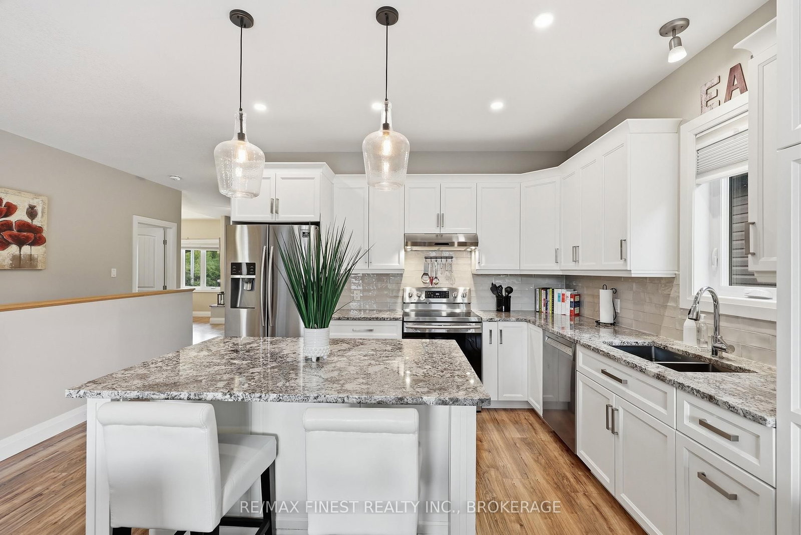 386 Nalon Road • Gananoque, ON photo 11