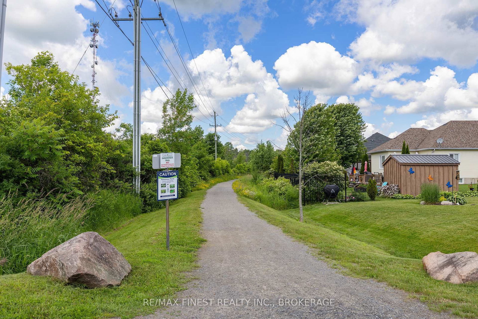 386 Nalon Road • Gananoque, ON photo 38