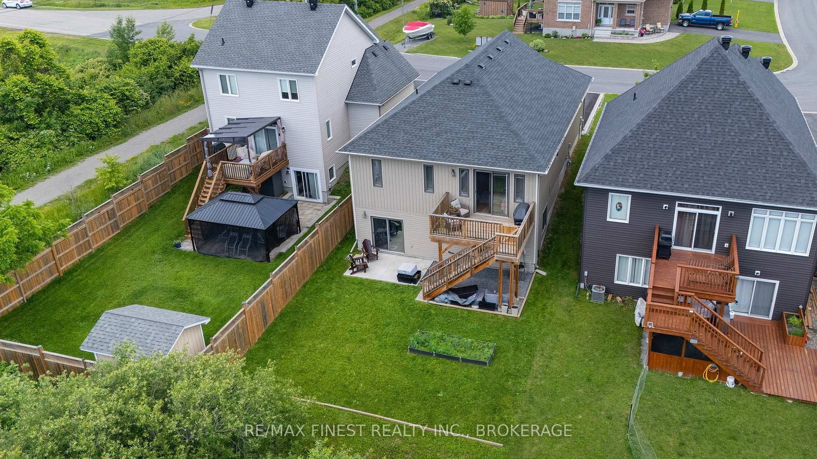386 Nalon Road • Gananoque, ON photo 42