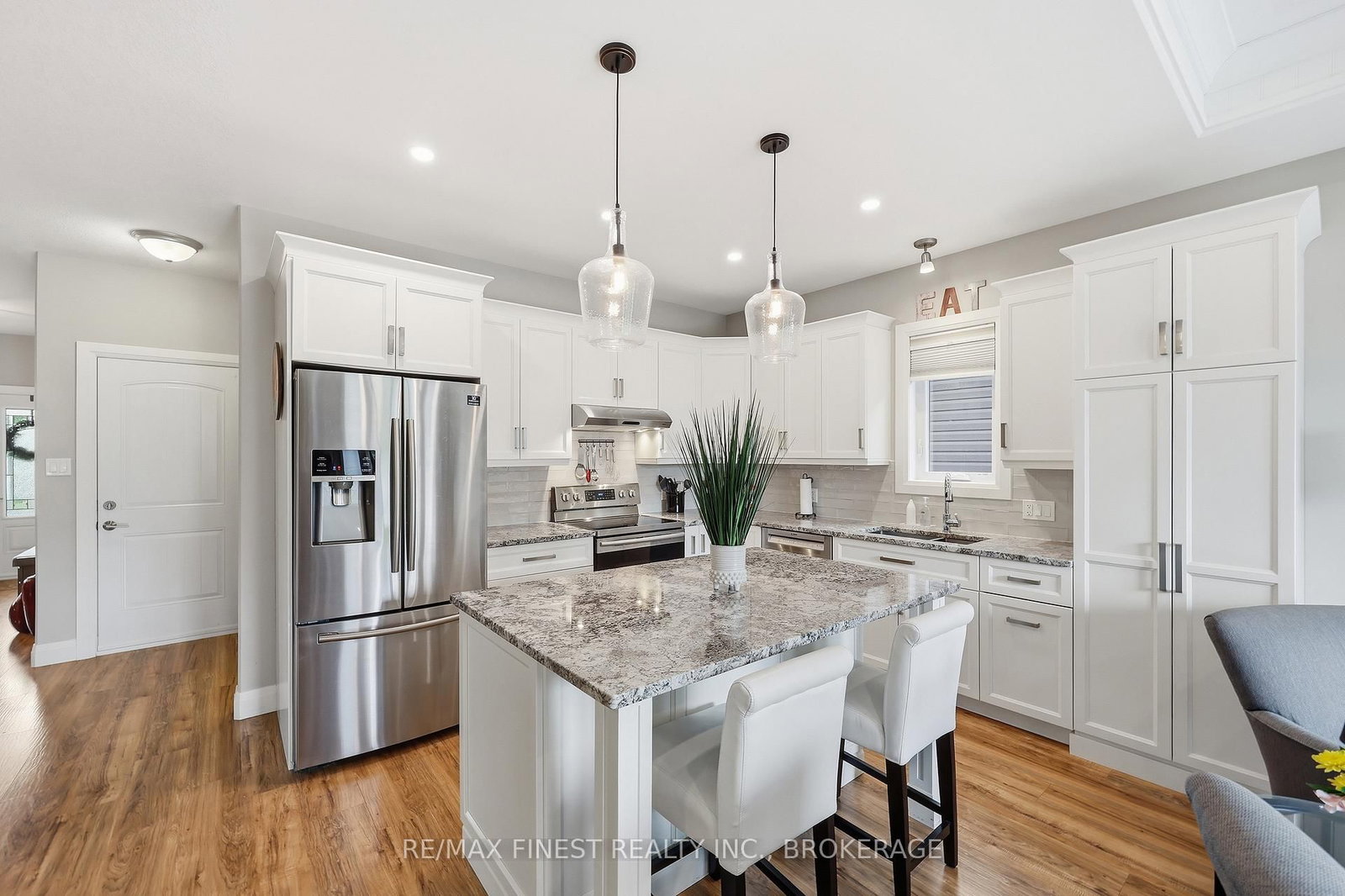 386 Nalon Road • Gananoque, ON photo 9