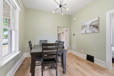 1054 FLORENCE Street • London East, ON photo 7