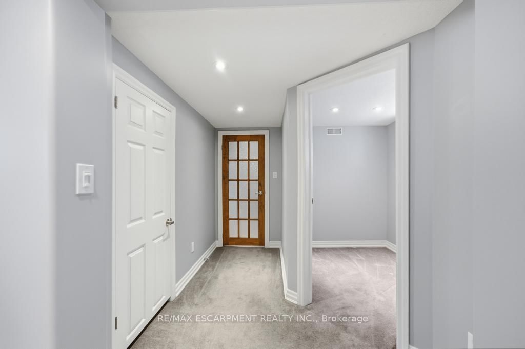 105 Munn Street • Hamilton, ON photo 21