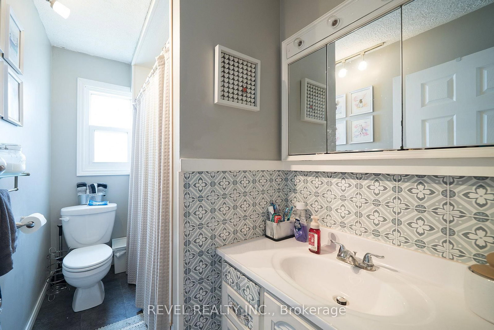 77 Eighth Avenue • Brantford, ON photo 14