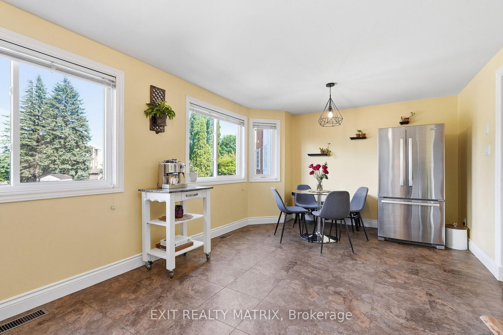 270 Fernleaf Crescent • Orleans, ON photo 21