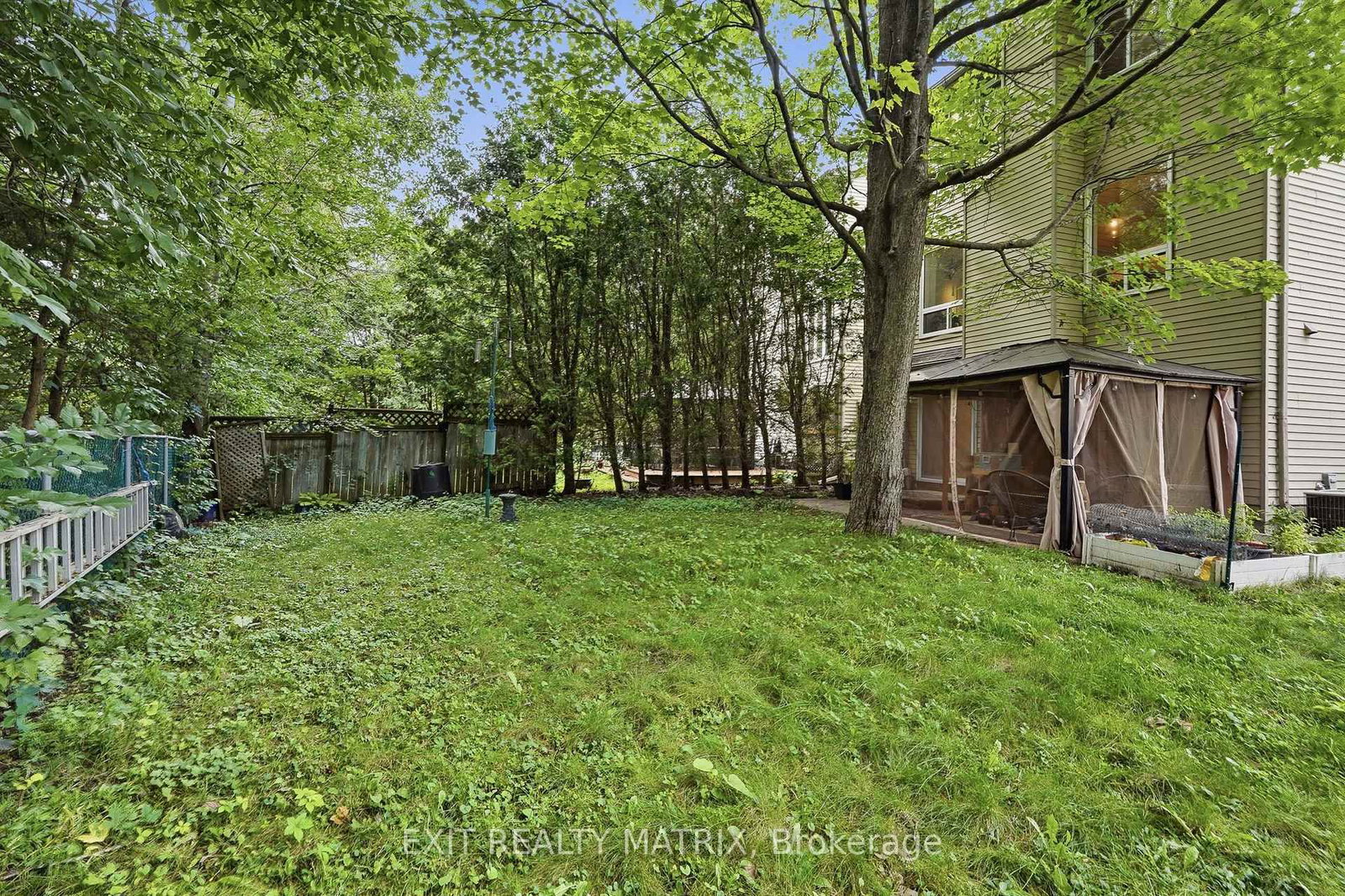 270 Fernleaf Crescent • Orleans, ON photo 34