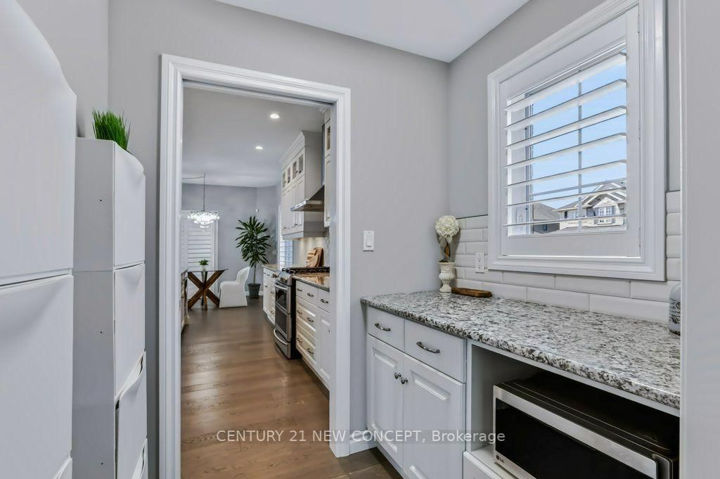 196 Juno Crescent • Woodstock, ON photo 10