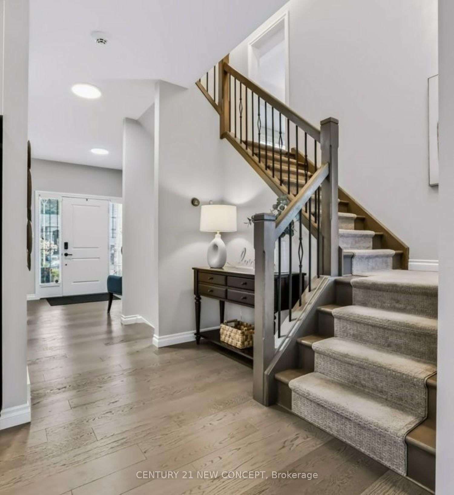 196 Juno Crescent • Woodstock, ON photo 14