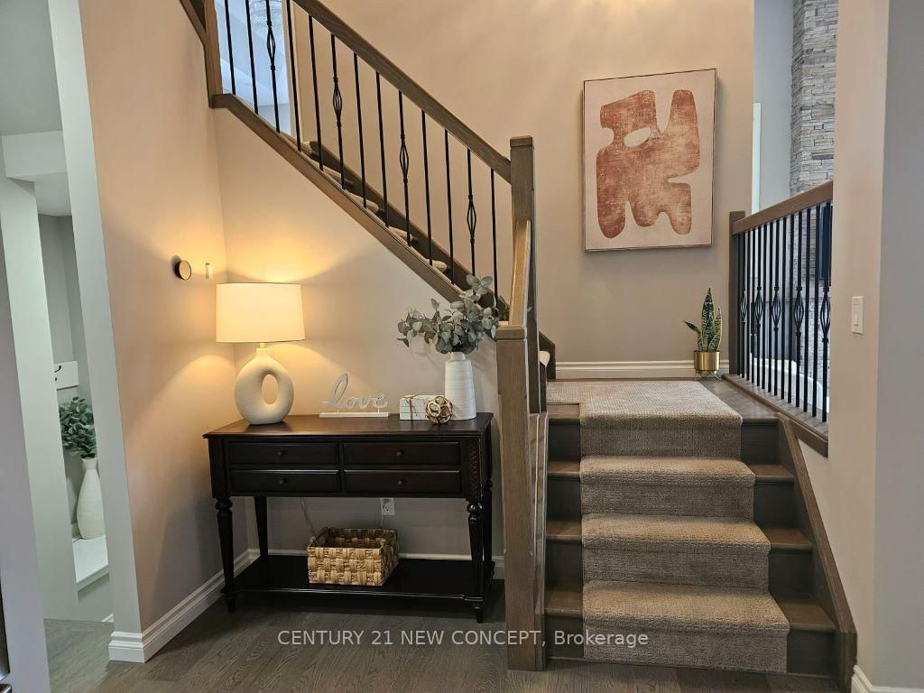 196 Juno Crescent • Woodstock, ON photo 15