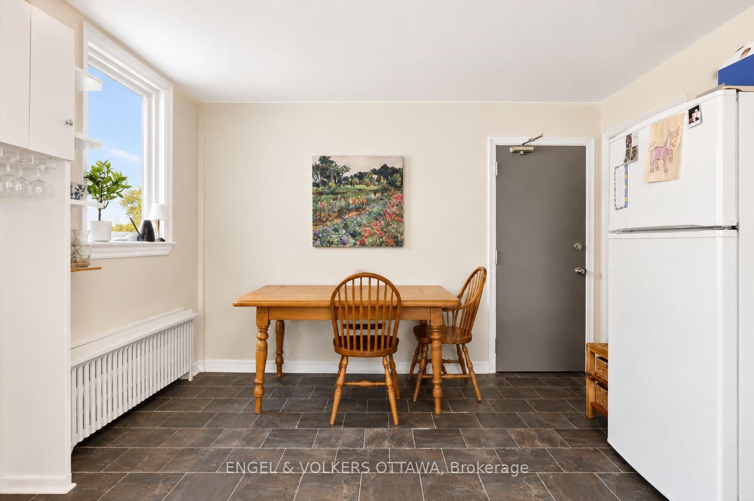 520 Hilson Avenue • Ottawa, ON photo 10