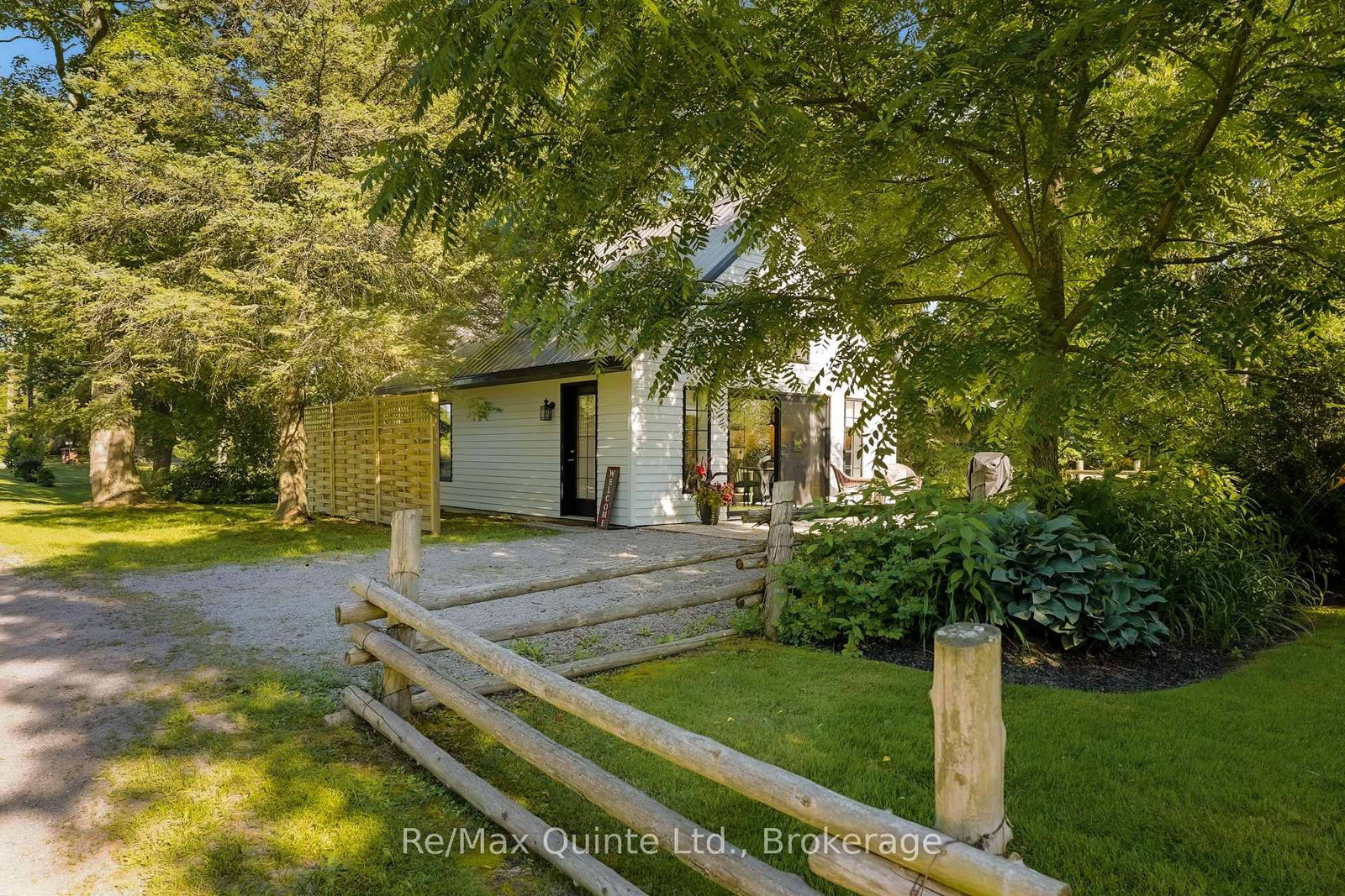 22 Beckwith Street • Prince Edward County, ON photo 31