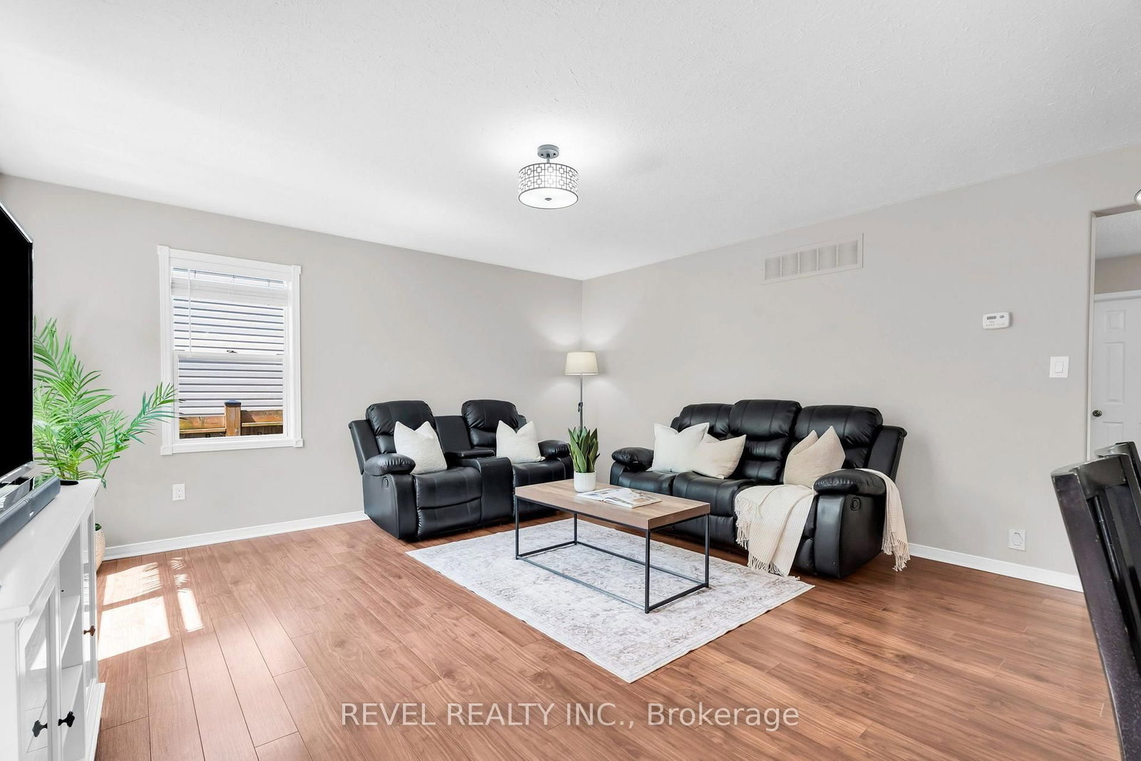 33 Wilson Crescent • Southgate, ON photo 18