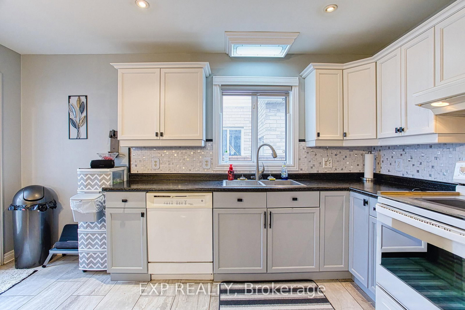 7192 Kelly Drive • Niagara Falls, ON photo 17