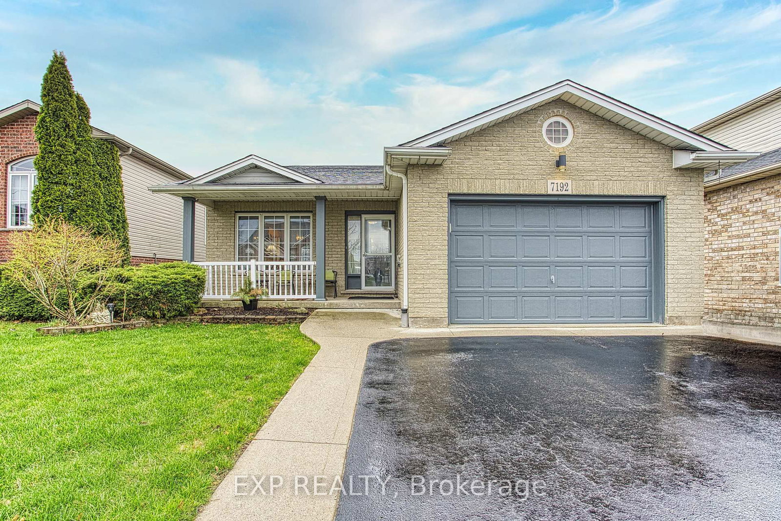 7192 Kelly Drive • Niagara Falls, ON photo 2