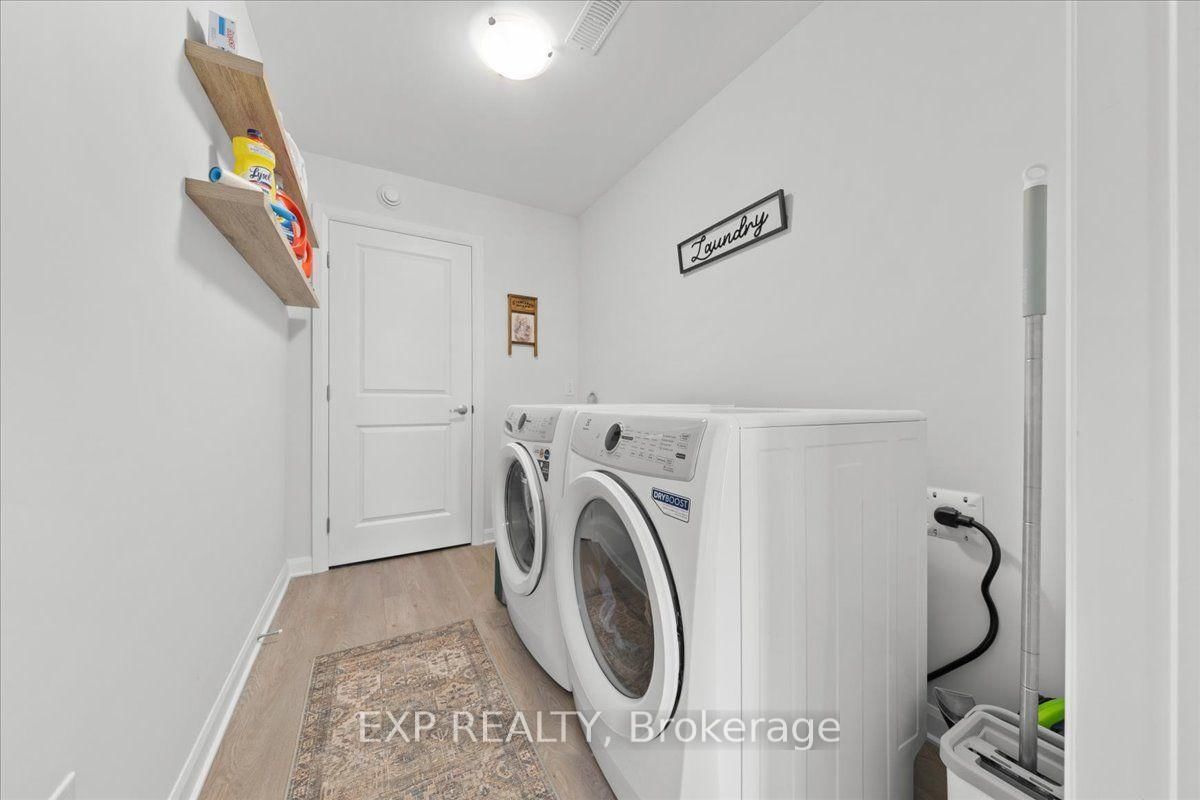 302 Clearpath Private • Kanata, ON photo 6