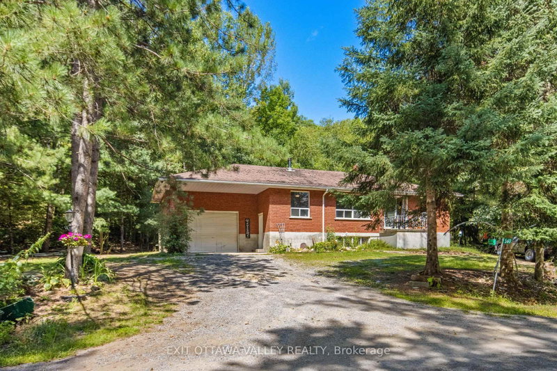 561 Long Lake Road