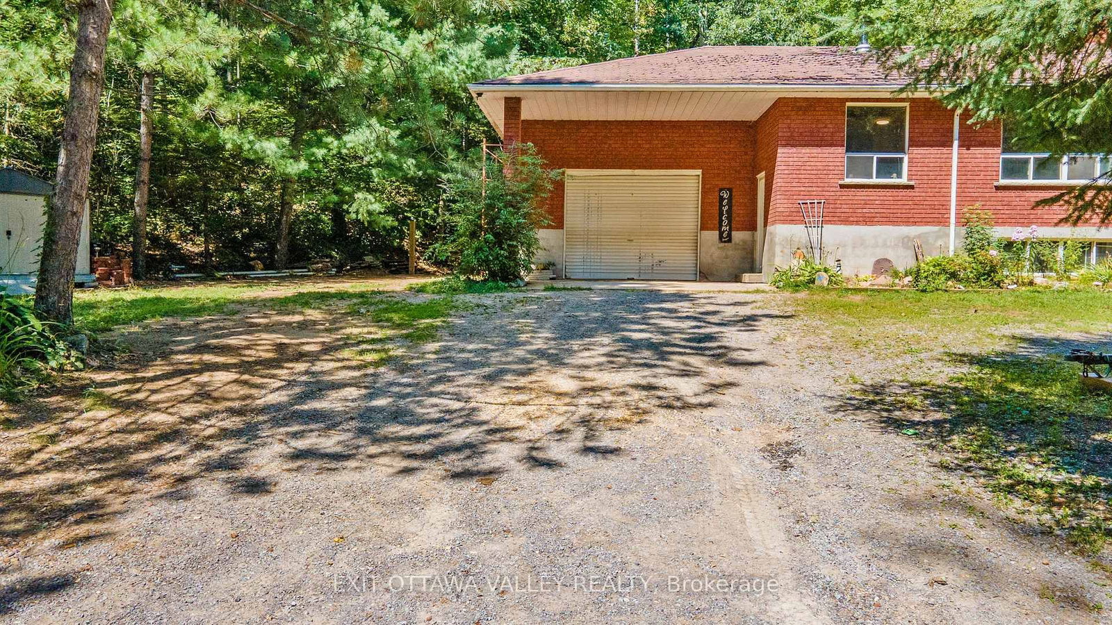 561 Long Lake Road • Barry's Bay, ON photo 10