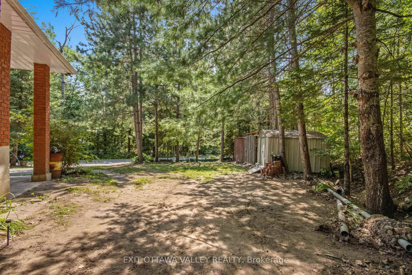561 Long Lake Road • Barry's Bay, ON photo 17