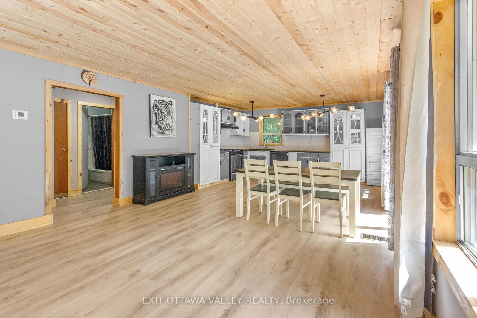 561 Long Lake Road • Barry's Bay, ON photo 19