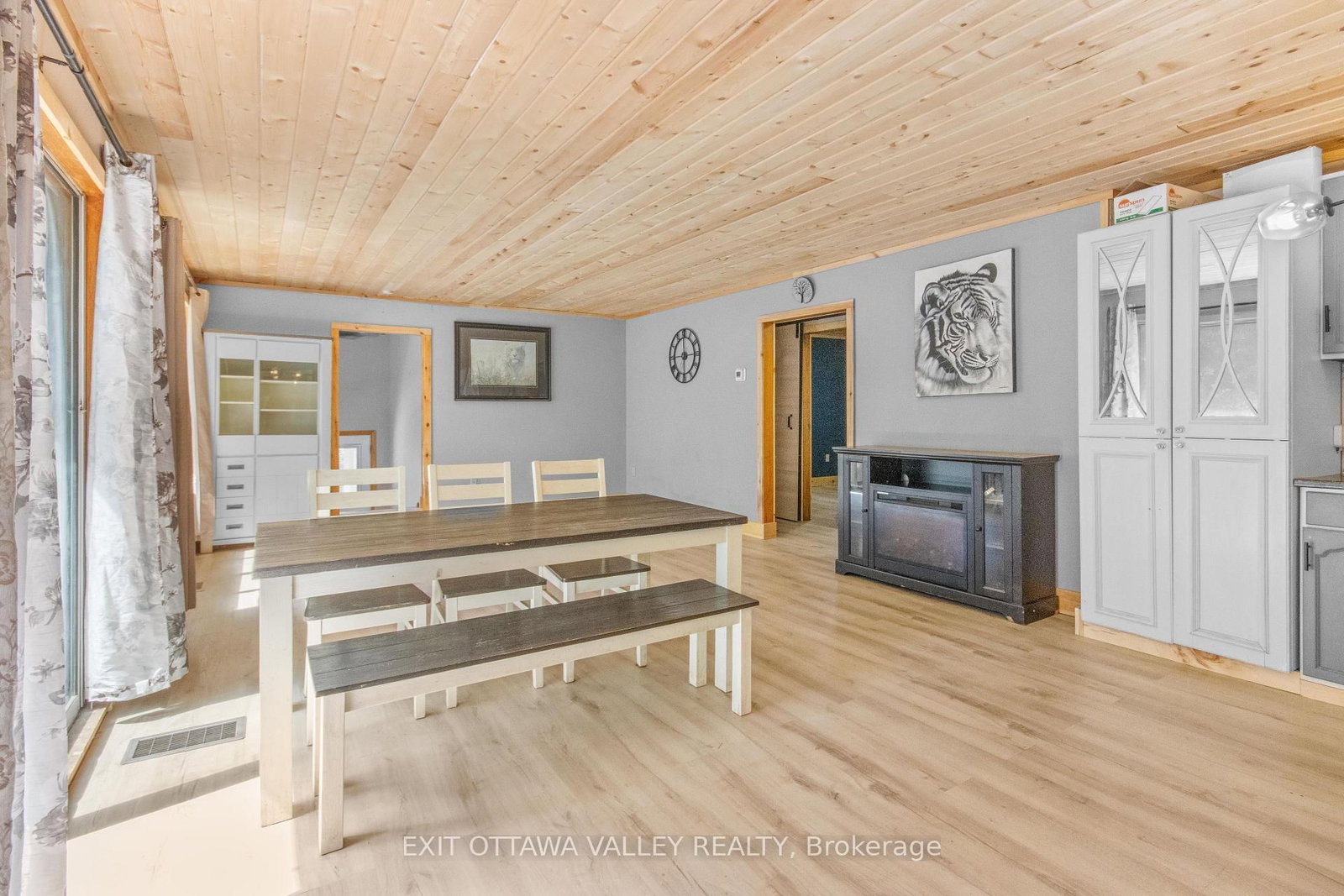 561 Long Lake Road • Barry's Bay, ON photo 21