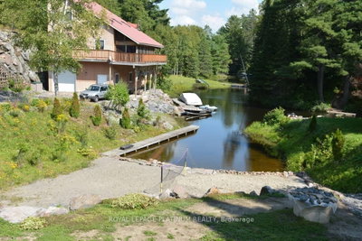 Detached House for sale at 111 Access Road, Parry Sound Remote Area, Ontario, P0G 1A0 - Blair - MLS: X13695672