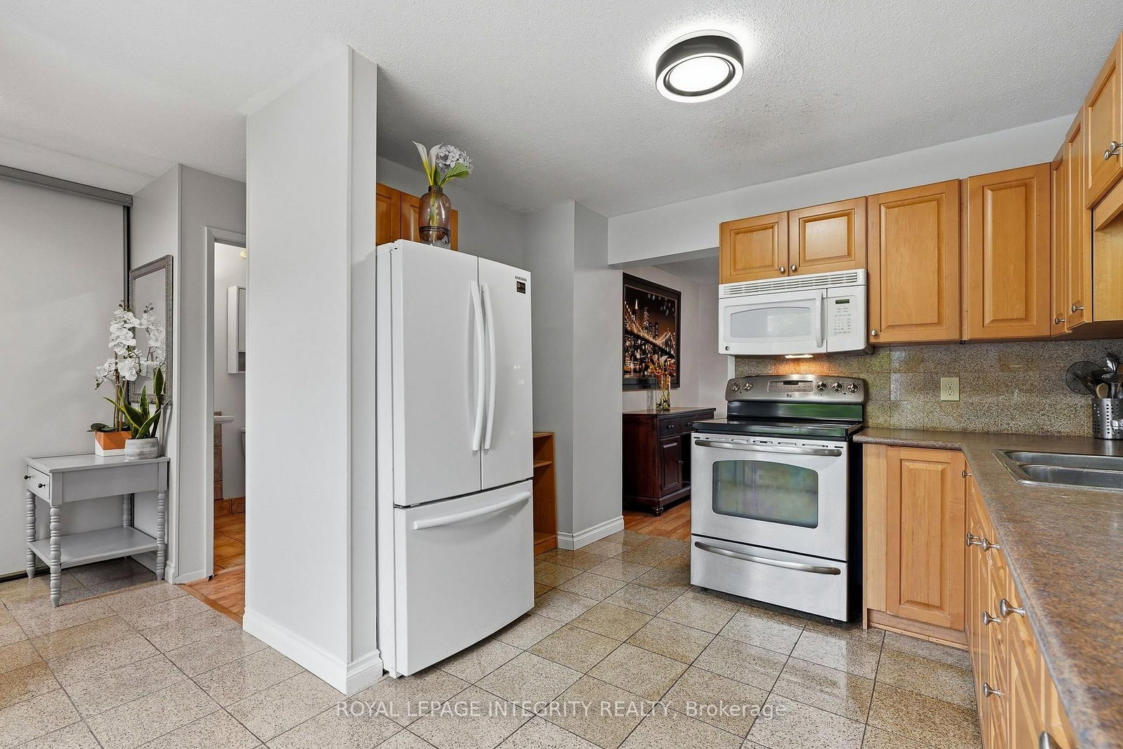 890 Cahill Drive W • #4 • Ottawa, ON photo 8