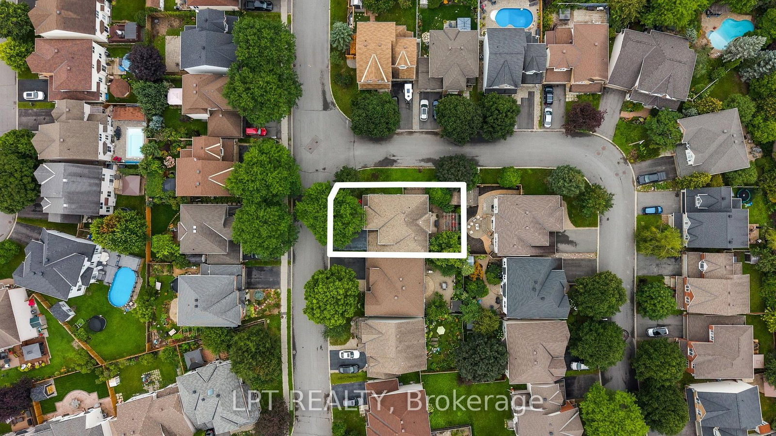 15 Spalding Avenue • Kanata, ON photo 47