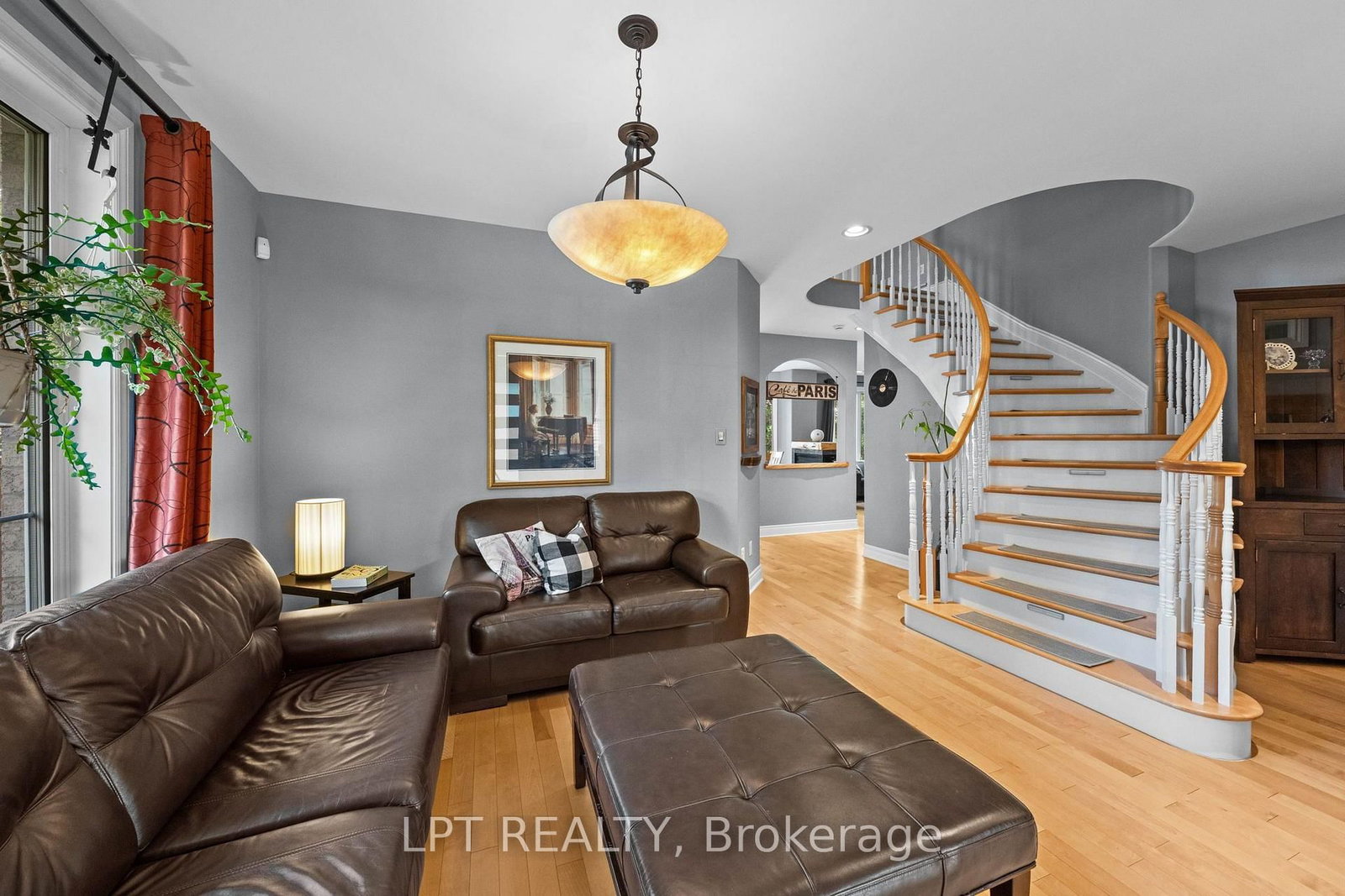 15 Spalding Avenue • Kanata, ON photo 5