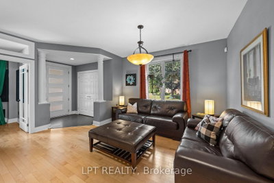 15 Spalding Avenue • Kanata, ON photo 6