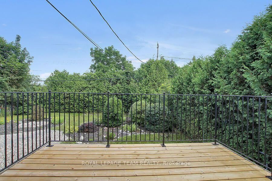 31 Ross Street • Smiths Falls, ON photo 11
