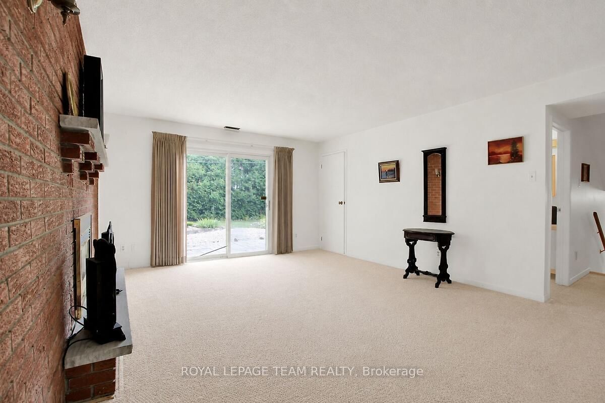 31 Ross Street • Smiths Falls, ON photo 36