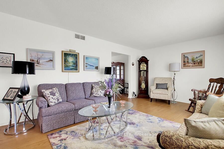 31 Ross Street • Smiths Falls, ON photo 5