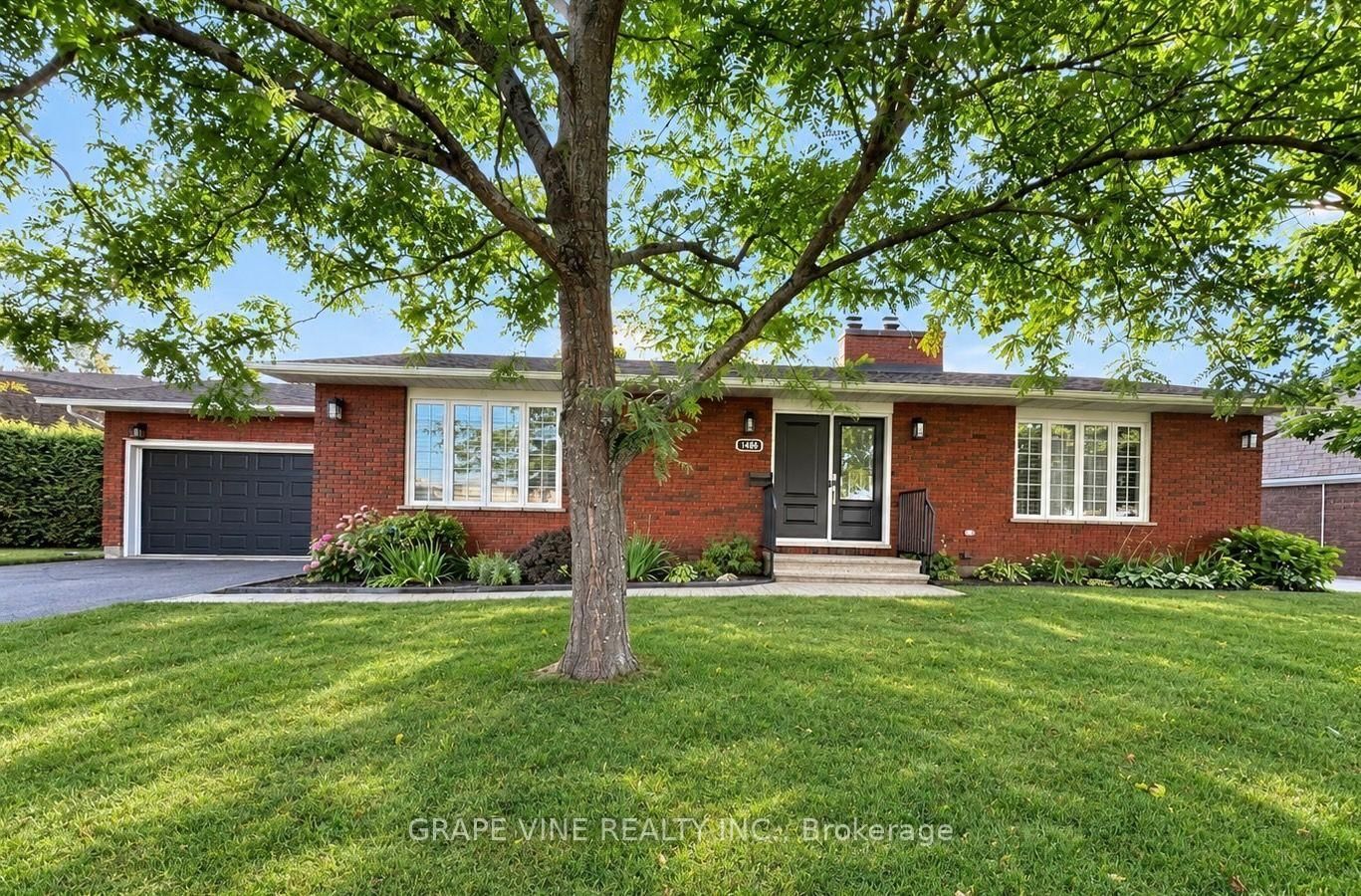 1486 Ridgebrook Drive • Ottawa, ON photo 1