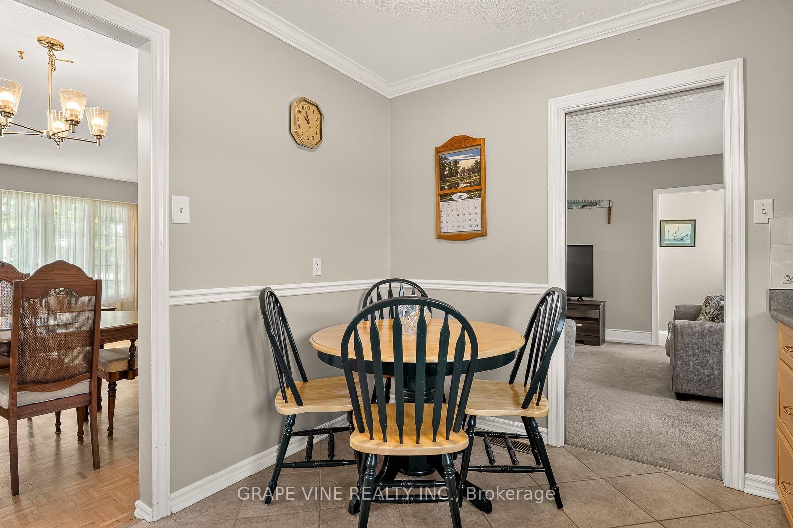 1486 Ridgebrook Drive • Ottawa, ON photo 14