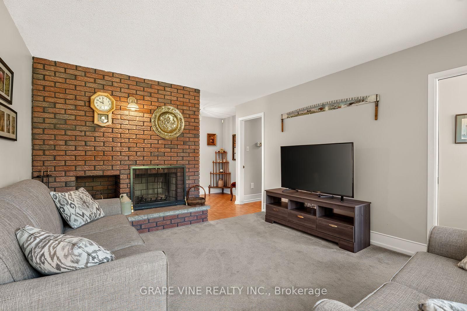 1486 Ridgebrook Drive • Ottawa, ON photo 17
