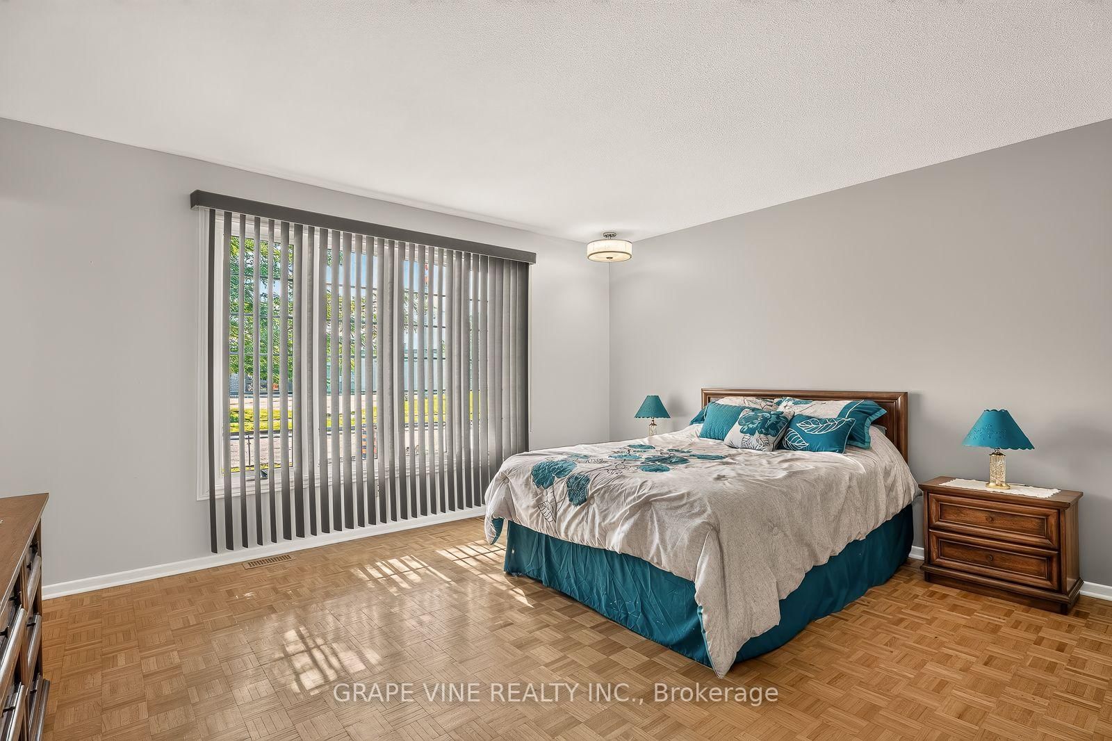 1486 Ridgebrook Drive • Ottawa, ON photo 19