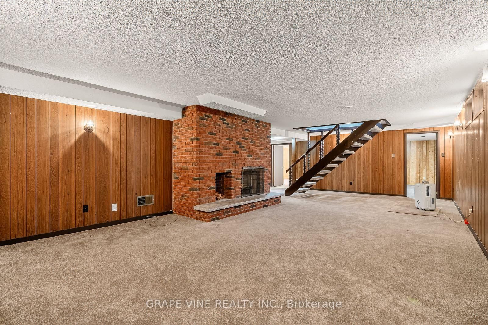 1486 Ridgebrook Drive • Ottawa, ON photo 28