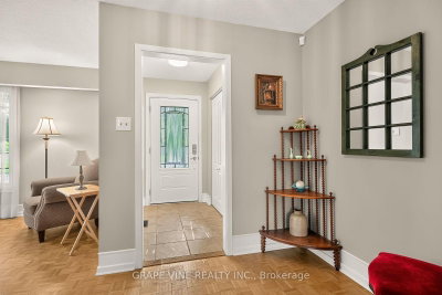1486 Ridgebrook Drive • Ottawa, ON photo 5