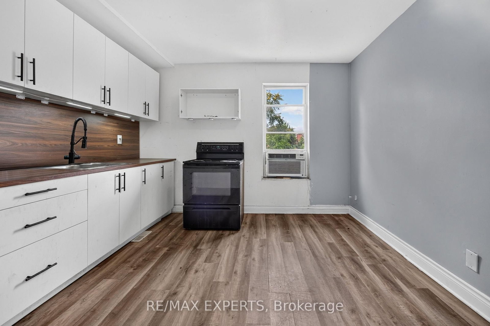 99 Leeming Street • Hamilton, ON photo 23
