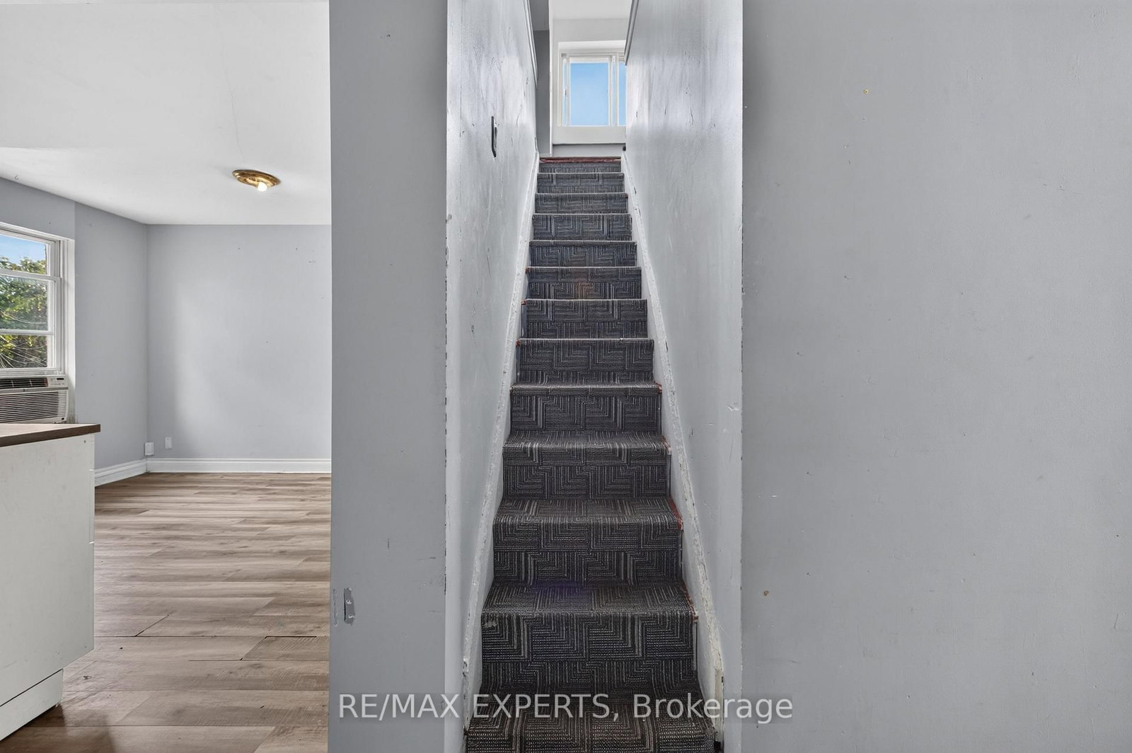 99 Leeming Street • Hamilton, ON photo 29