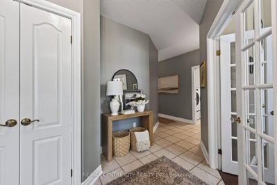176 Optimist Park Drive • London South, ON photo 4